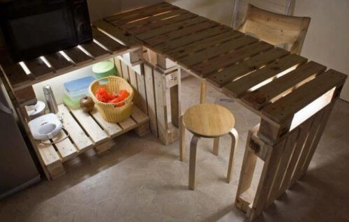 Muebles con palets mesada y bajo mesada para la cocina